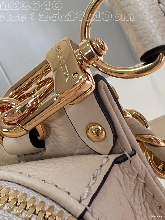 LOUIS East West ONTHEGO VUITTON 0708